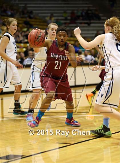 Thumbnail 1 in Valor Christian vs. Sand Creek (CHSAA 4A Final) photogallery.