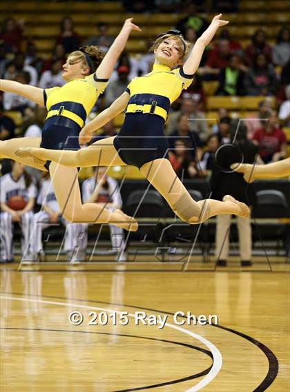 Thumbnail 1 in Valor Christian vs. Sand Creek (CHSAA 4A Final) photogallery.