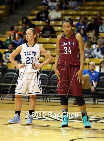Thumbnail 1 in Valor Christian vs. Sand Creek (CHSAA 4A Final) photogallery.