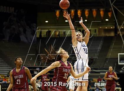 Thumbnail 2 in Valor Christian vs. Sand Creek (CHSAA 4A Final) photogallery.