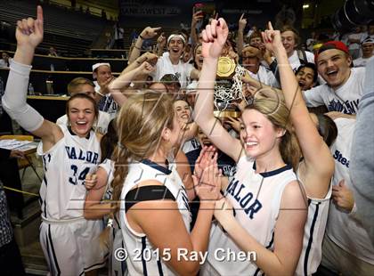 Thumbnail 1 in Valor Christian vs. Sand Creek (CHSAA 4A Final) photogallery.
