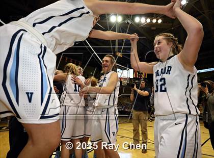 Thumbnail 1 in Valor Christian vs. Sand Creek (CHSAA 4A Final) photogallery.