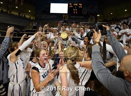 Thumbnail 2 in Valor Christian vs. Sand Creek (CHSAA 4A Final) photogallery.