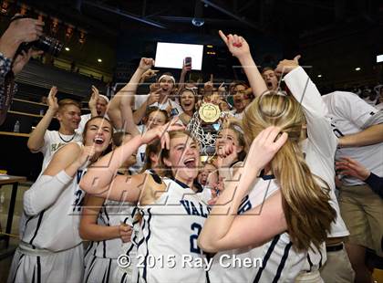 Thumbnail 2 in Valor Christian vs. Sand Creek (CHSAA 4A Final) photogallery.