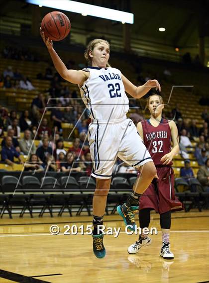 Thumbnail 2 in Valor Christian vs. Sand Creek (CHSAA 4A Final) photogallery.