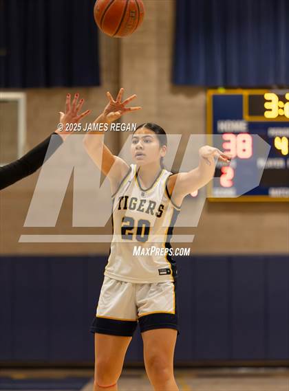 Thumbnail 2 in Lick-Wilmerding vs Notre Dame (Steve Geramoni Invitational) photogallery.