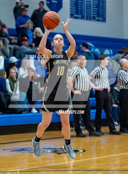 Thumbnail 2 in Noblesville @ Indianapolis Bishop Chatard photogallery.