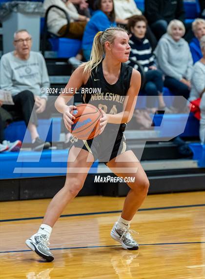 Thumbnail 1 in Noblesville @ Indianapolis Bishop Chatard photogallery.