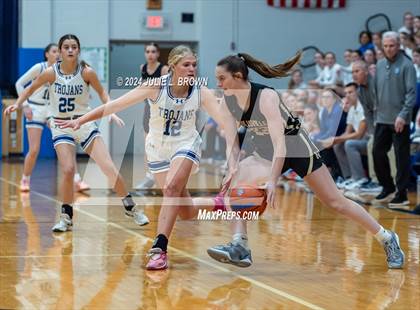 Thumbnail 1 in Noblesville @ Indianapolis Bishop Chatard photogallery.