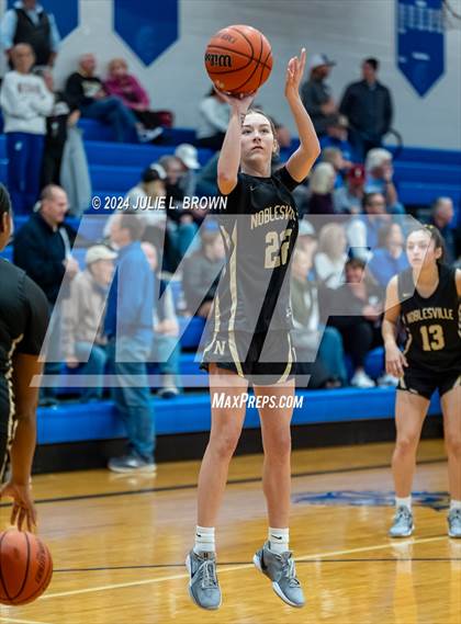 Thumbnail 1 in Noblesville @ Indianapolis Bishop Chatard photogallery.