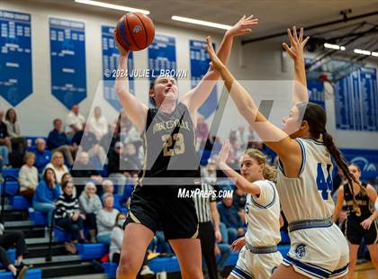 Thumbnail 1 in Noblesville @ Indianapolis Bishop Chatard photogallery.