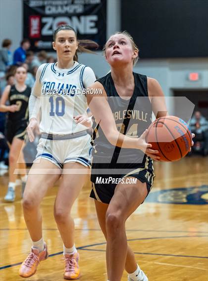 Thumbnail 1 in Noblesville @ Indianapolis Bishop Chatard photogallery.