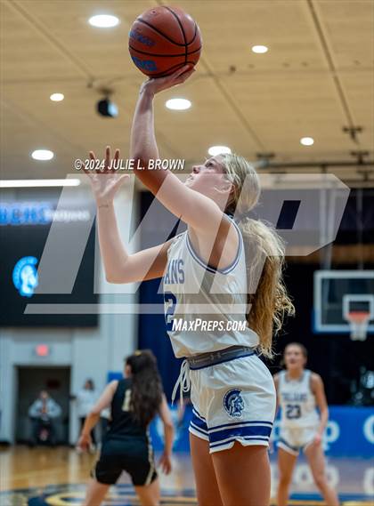 Thumbnail 1 in Noblesville @ Indianapolis Bishop Chatard photogallery.