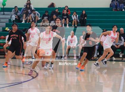 Thumbnail 1 in Lincoln vs Eagle Rock photogallery.