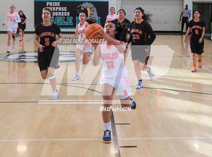 Thumbnail 3 in Lincoln vs Eagle Rock photogallery.