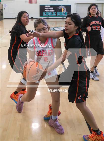 Thumbnail 3 in Lincoln vs Eagle Rock photogallery.