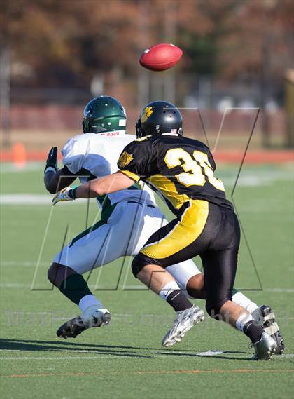 Thumbnail 3 in William Floyd @ Commack (Section XI Class I Semifinal) photogallery.