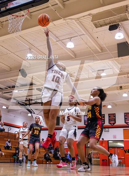 Thumbnail 2 in Douglas Byrd @ South View (First Round United 8 Athletic Conference Tournament) photogallery.
