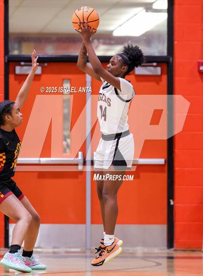 Thumbnail 2 in Douglas Byrd @ South View (First Round United 8 Athletic Conference Tournament) photogallery.