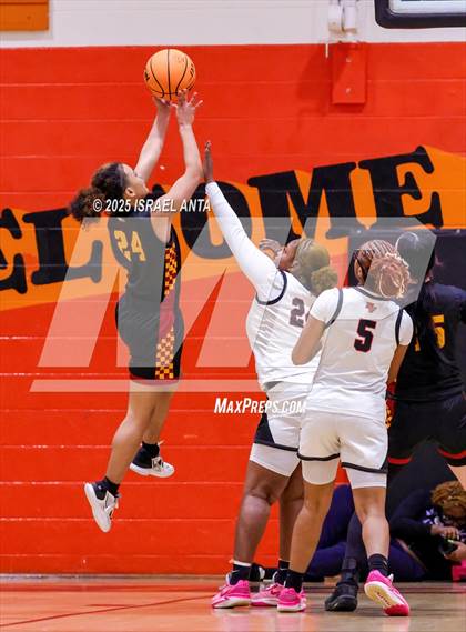 Thumbnail 1 in Douglas Byrd @ South View (First Round United 8 Athletic Conference Tournament) photogallery.