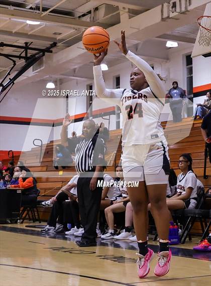 Thumbnail 1 in Douglas Byrd @ South View (First Round United 8 Athletic Conference Tournament) photogallery.