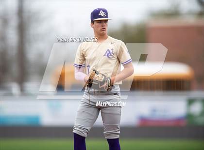 Thumbnail 2 in Ascension Catholic @ E.D. White photogallery.