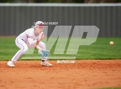 Thumbnail 2 in Ascension Catholic @ E.D. White photogallery.