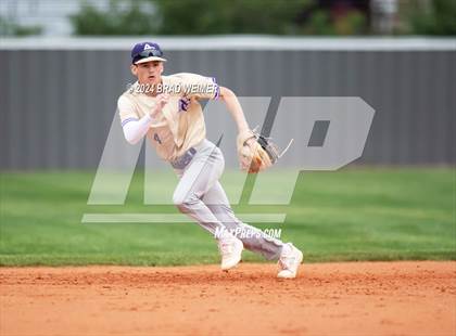 Thumbnail 1 in Ascension Catholic @ E.D. White photogallery.