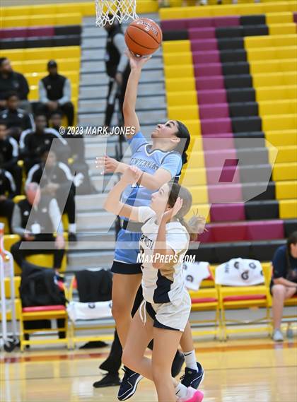 Thumbnail 2 in Desert Vista vs. Centennial (Hoophall West Invitational) photogallery.