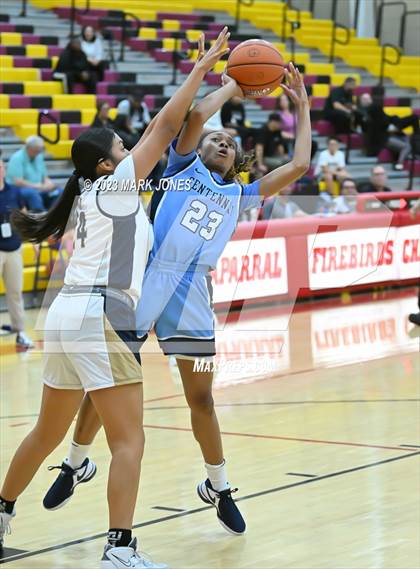 Thumbnail 3 in Desert Vista vs. Centennial (Hoophall West Invitational) photogallery.