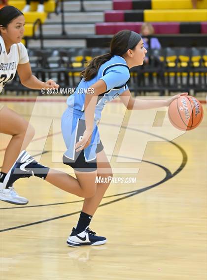 Thumbnail 3 in Desert Vista vs. Centennial (Hoophall West Invitational) photogallery.