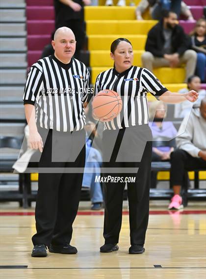 Thumbnail 2 in Desert Vista vs. Centennial (Hoophall West Invitational) photogallery.