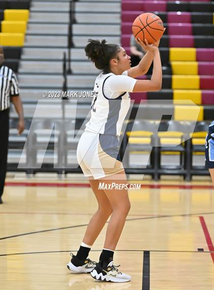 Thumbnail 3 in Desert Vista vs. Centennial (Hoophall West Invitational) photogallery.