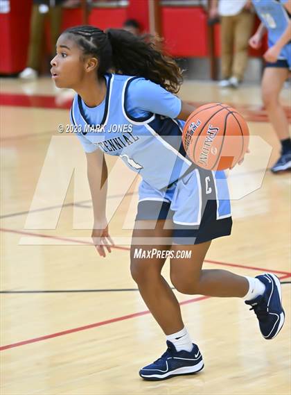 Thumbnail 1 in Desert Vista vs. Centennial (Hoophall West Invitational) photogallery.