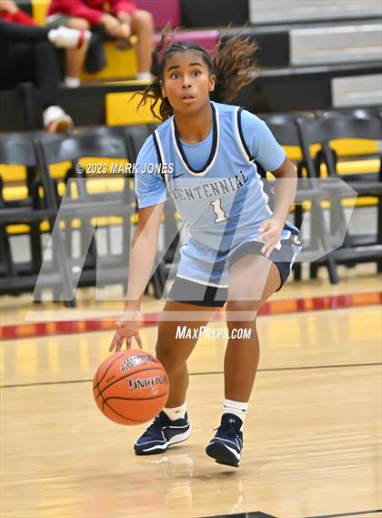 Thumbnail 3 in Desert Vista vs. Centennial (Hoophall West Invitational) photogallery.
