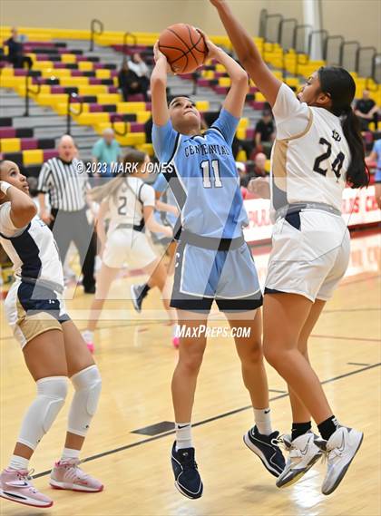 Thumbnail 1 in Desert Vista vs. Centennial (Hoophall West Invitational) photogallery.