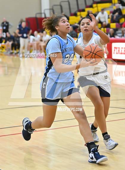 Thumbnail 1 in Desert Vista vs. Centennial (Hoophall West Invitational) photogallery.