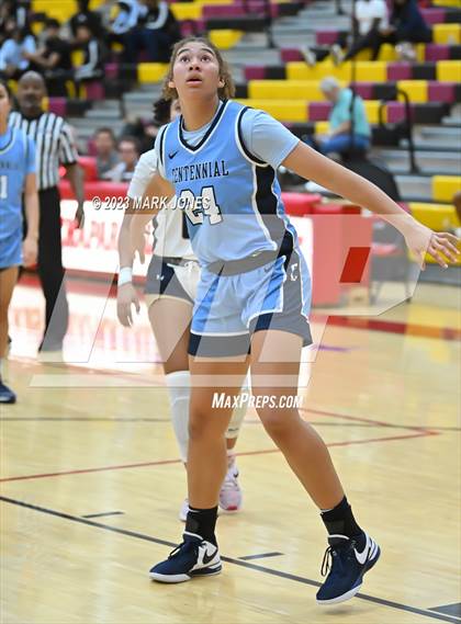 Thumbnail 2 in Desert Vista vs. Centennial (Hoophall West Invitational) photogallery.