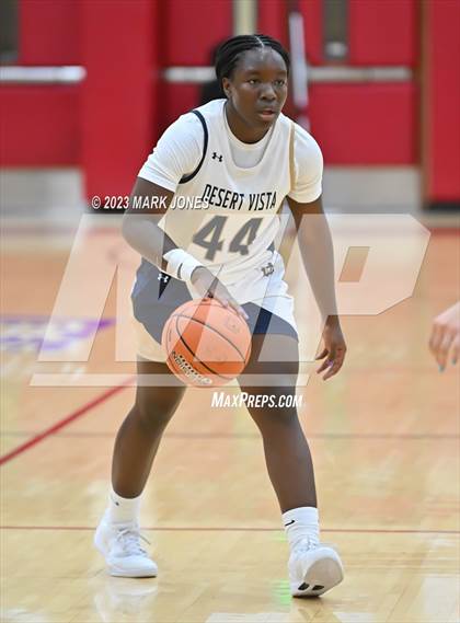 Thumbnail 2 in Desert Vista vs. Centennial (Hoophall West Invitational) photogallery.