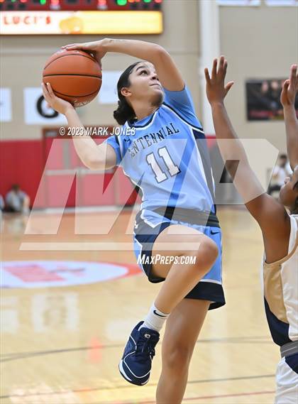 Thumbnail 3 in Desert Vista vs. Centennial (Hoophall West Invitational) photogallery.