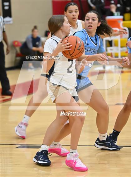 Thumbnail 2 in Desert Vista vs. Centennial (Hoophall West Invitational) photogallery.