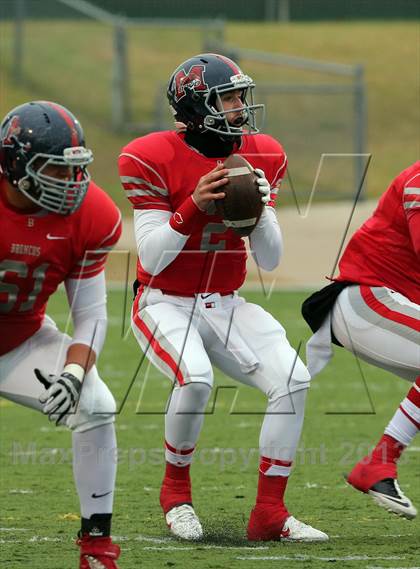 Thumbnail 1 in Boyd vs. Longview (UIL 5A D2 Area Playoff) photogallery.