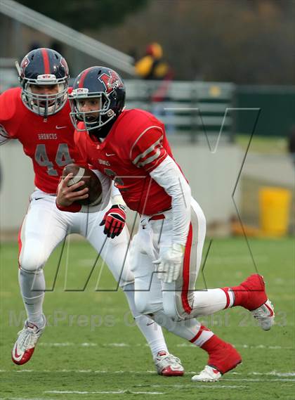 Thumbnail 1 in Boyd vs. Longview (UIL 5A D2 Area Playoff) photogallery.