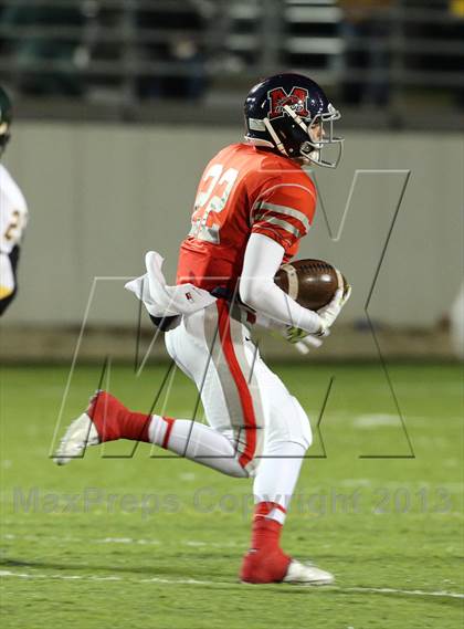 Thumbnail 1 in Boyd vs. Longview (UIL 5A D2 Area Playoff) photogallery.