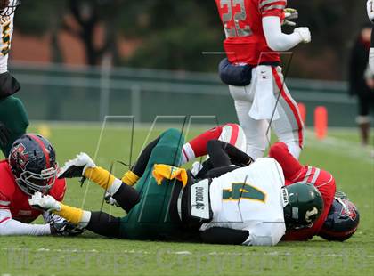 Thumbnail 3 in Boyd vs. Longview (UIL 5A D2 Area Playoff) photogallery.