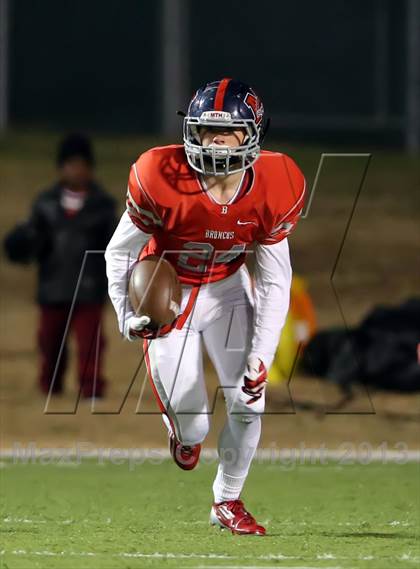 Thumbnail 1 in Boyd vs. Longview (UIL 5A D2 Area Playoff) photogallery.