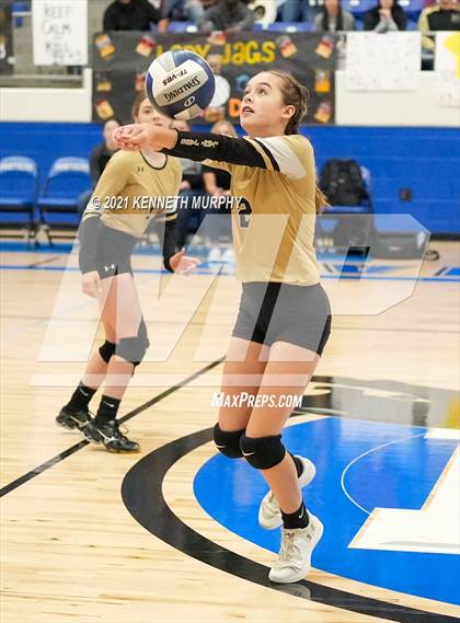 Thumbnail 3 in Hubbard vs Blum UIL 1A Region II Semi-Final photogallery.
