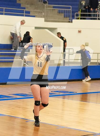 Thumbnail 1 in Hubbard vs Blum UIL 1A Region II Semi-Final photogallery.