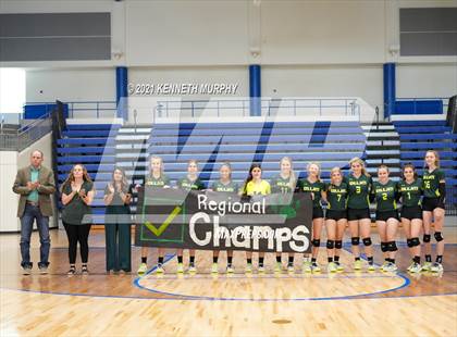 Thumbnail 2 in Hubbard vs Blum UIL 1A Region II Semi-Final photogallery.