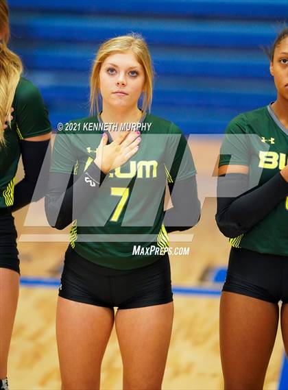 Thumbnail 3 in Hubbard vs Blum UIL 1A Region II Semi-Final photogallery.